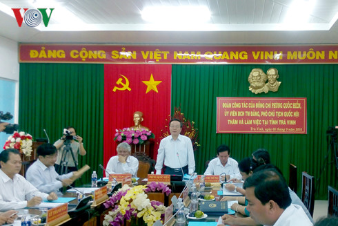 ຮອງປະທານສະພາແຫ່ງຊາດ ຟຸ່ງກ໋ວກຫຽນ ເຮັດວຽກຢູ່ແຂວງຈ່າວິງ